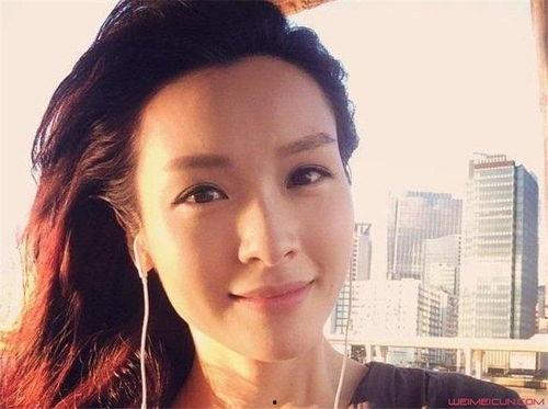 香港李佳芯 个人资料,多才多艺的璀璨之星