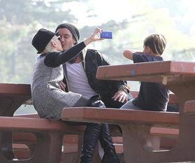 娱乐盖文,揭秘娱乐圈幕后故事与明星幕后生活