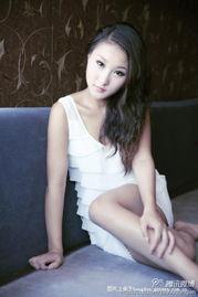 模特界八卦,揭秘幕后八卦与精彩瞬间